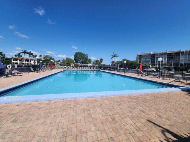 Building Photo - 851 Three Islands Boulevard