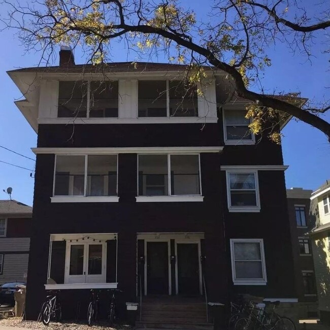 Building Photo - 306/308 N. Prospect Avenue