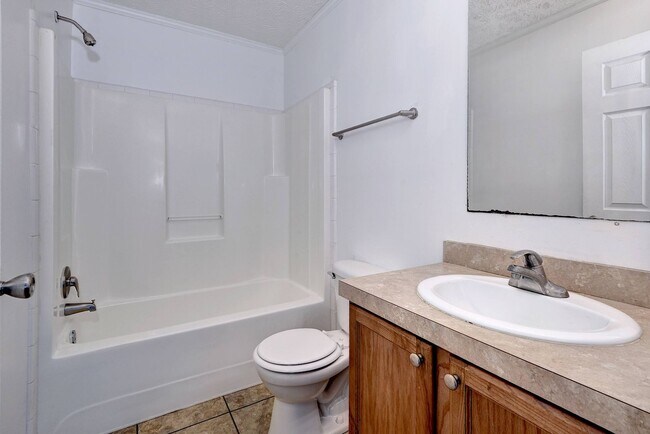 Building Photo - 9431 Jenkins Ln