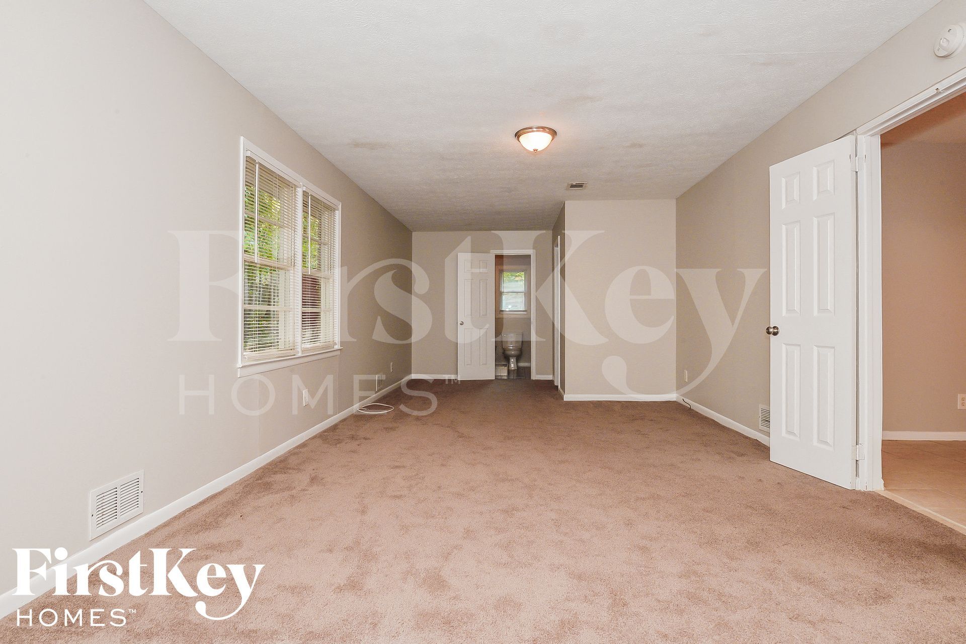 Building Photo - 525 Jefferson Ave