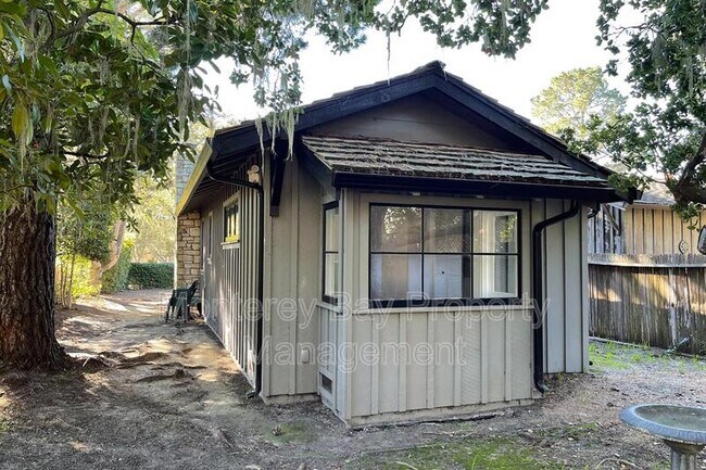 Building Photo - 2935 Alta Ave