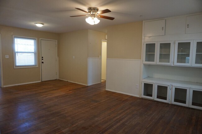 Building Photo - 3404 31st St