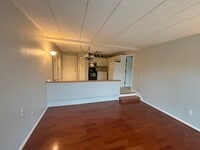 Building Photo - 160 Burkhall St