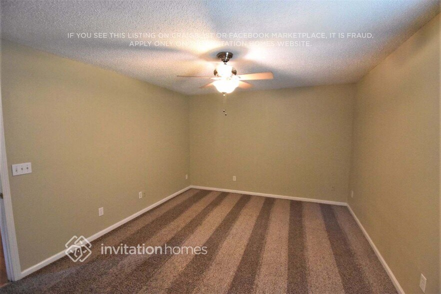 Building Photo - 13509 Las Brisas Way N