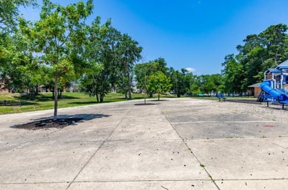 Building Photo - 401 E Gibbsboro Rd