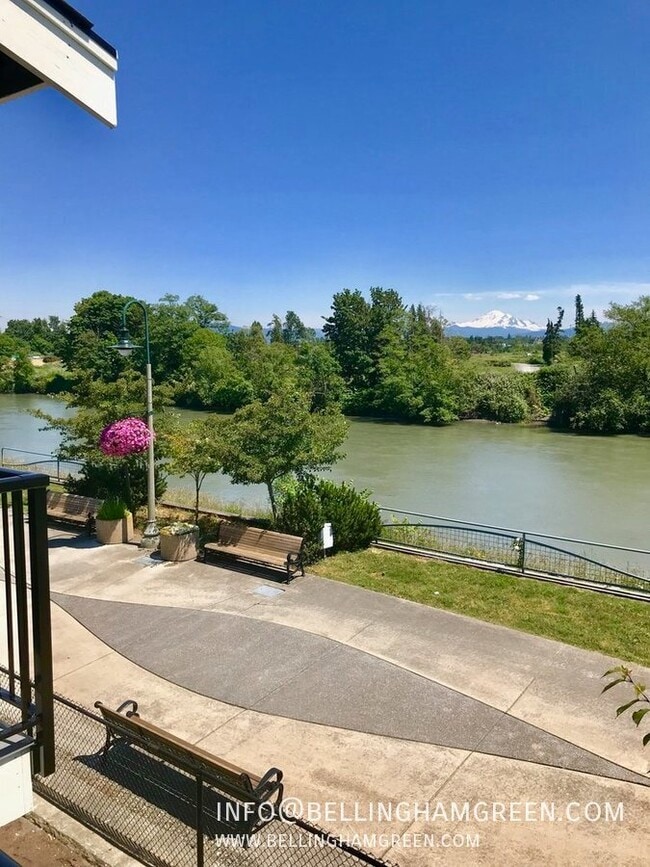 Building Photo - 2008 Cherry St