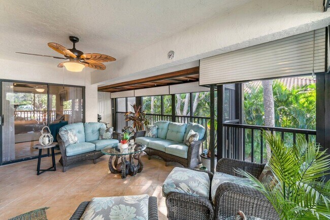 Building Photo - 50 Pelican Pointe Dr