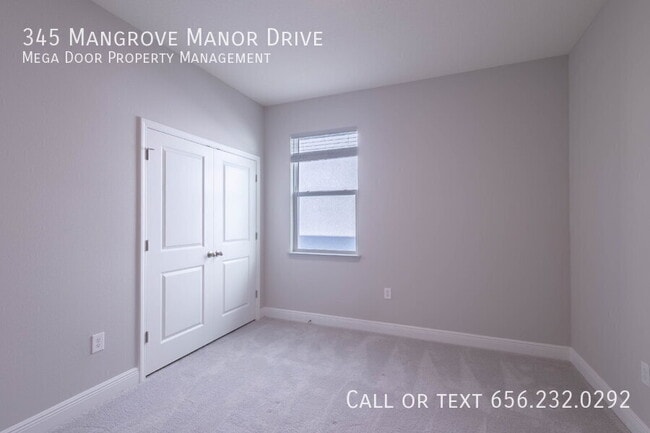 Building Photo - 345 Mangrove Manor Dr