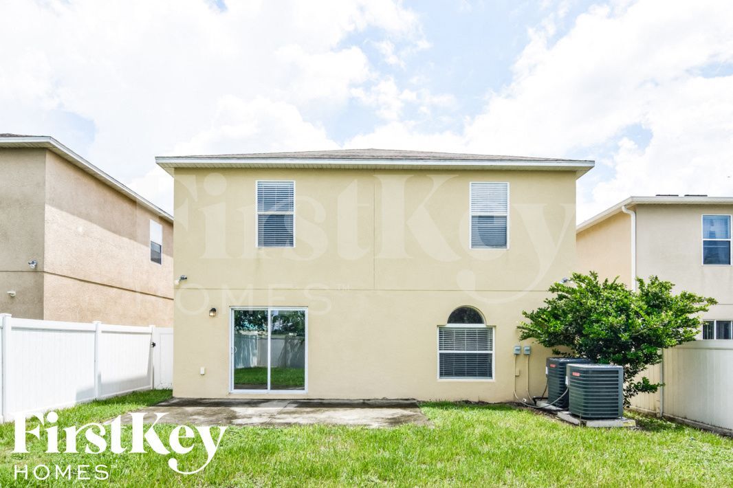 Building Photo - 2973 Whispering Trails Dr