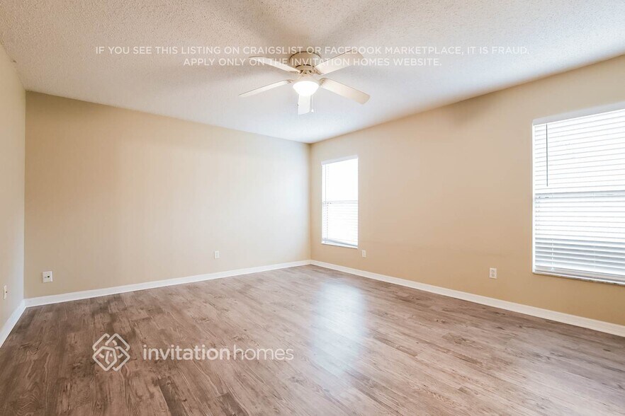 Building Photo - 1511 Canopy Oaks Dr
