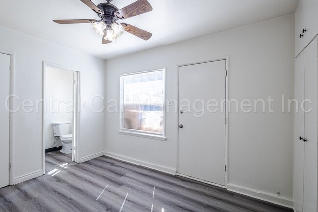 Building Photo - 2825 Park Way