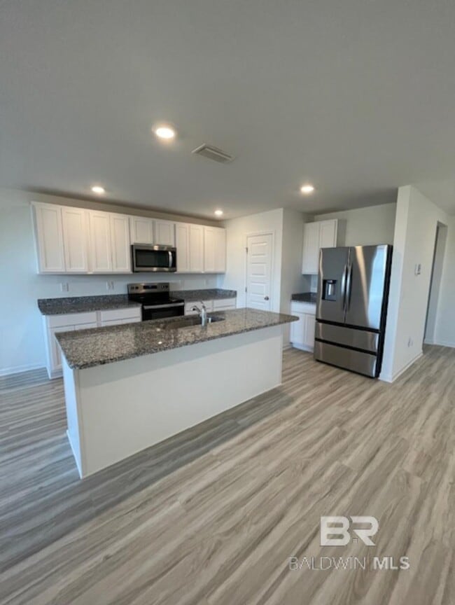 Building Photo - 8853 Sea Star Cir