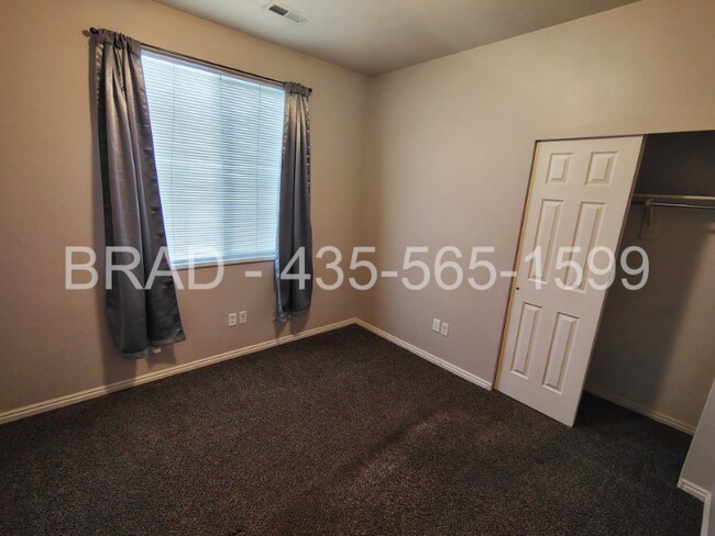 Building Photo - 6780 W 6780 S