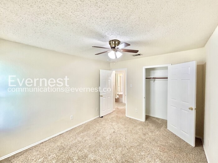 Building Photo - 7912 Boylston Dr