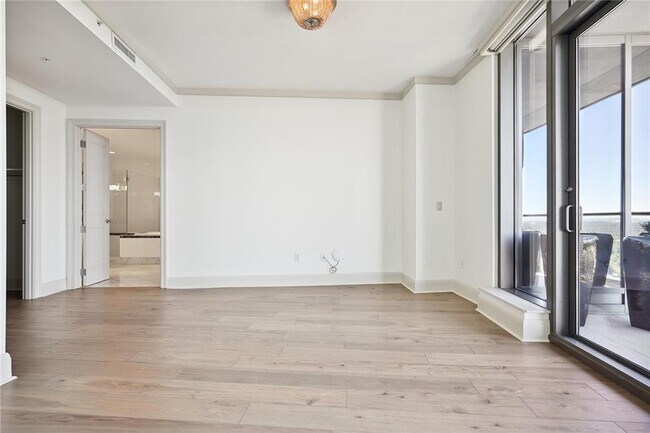 Building Photo - 3344 Peachtree Rd NE