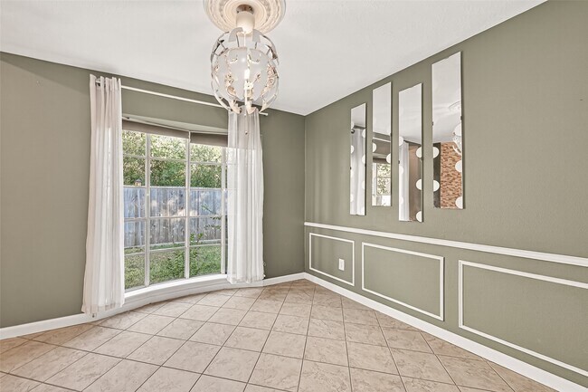 Building Photo - 13702 Ella Lee Ln