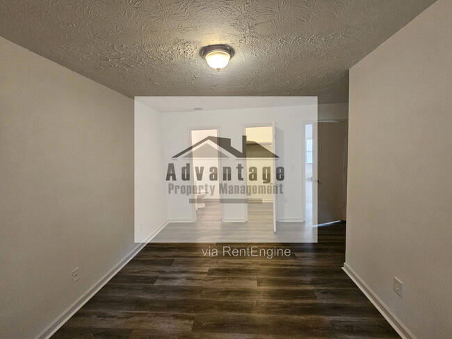 Building Photo - 1521 Pine Cone Ln NW
