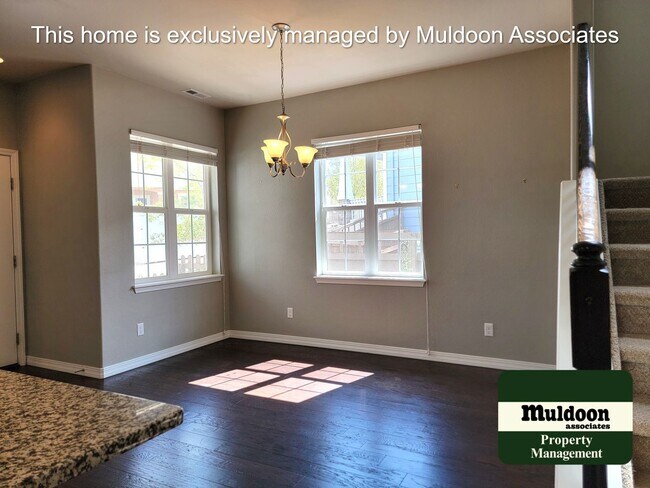 Building Photo - Charming 2-Story with Garden of the Gods V...
