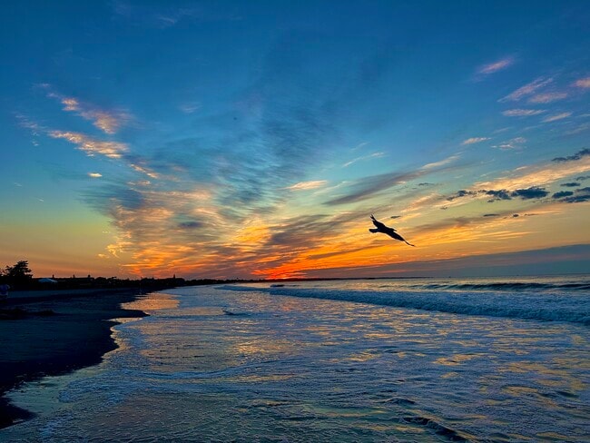 Building Photo - 46 Flintstone Rd