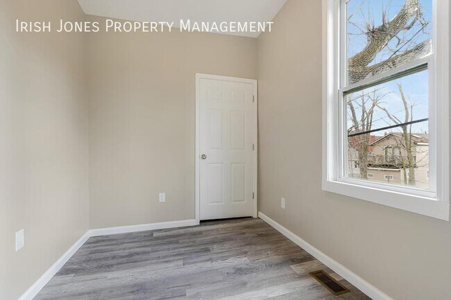 Building Photo - 267 Breckenridge-Rear Carriage