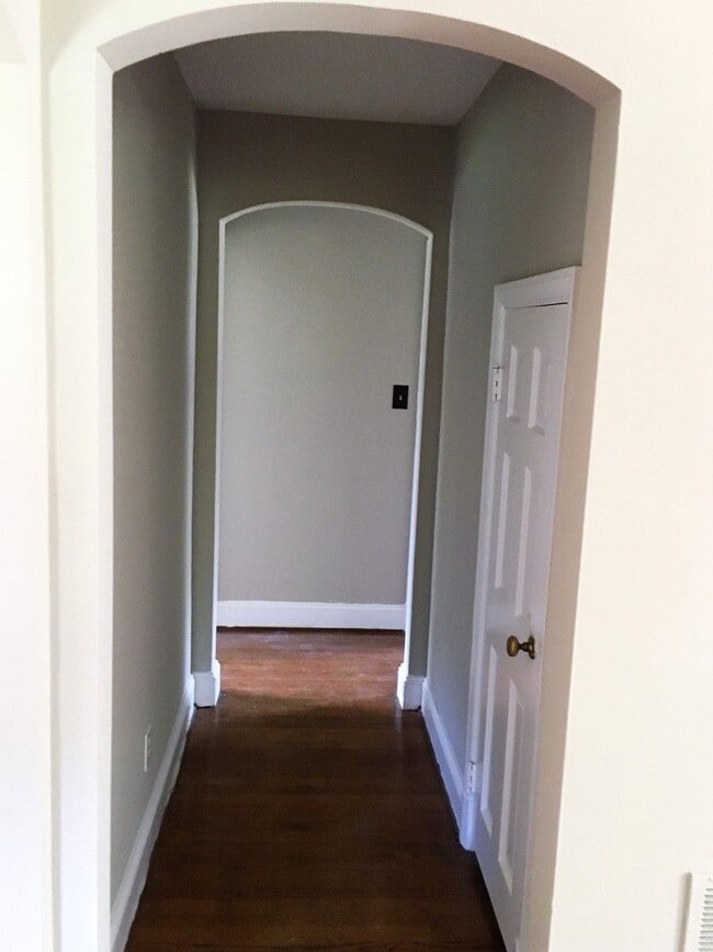 Building Photo - 3910 Cary Street Rd