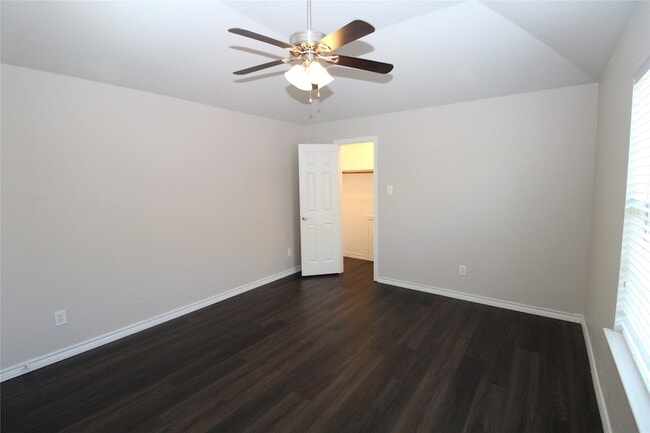 Building Photo - 15195 Shellwood Ln