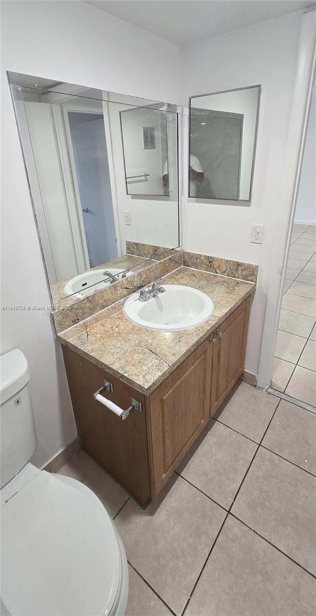 Building Photo - 10820 SW 200th Dr