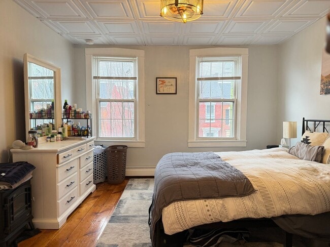 Building Photo - Charming 3 bedroom Apartment in Prime Lancaster City Location - HEAT INCLUDED!