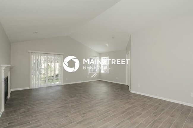 Building Photo - 727 Mattingwood Dr