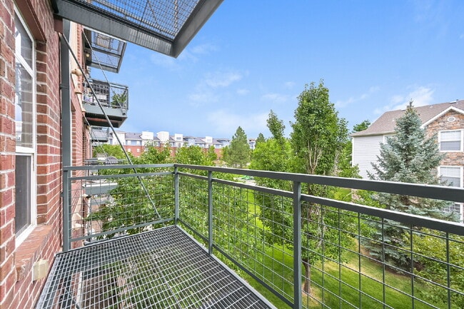 Building Photo - Your New Home Awaits in Lone Tree's Lincol...