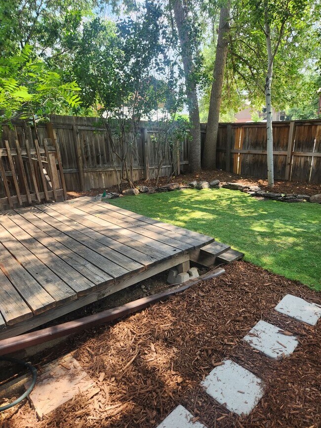 Building Photo - 2653 Juniper Ave