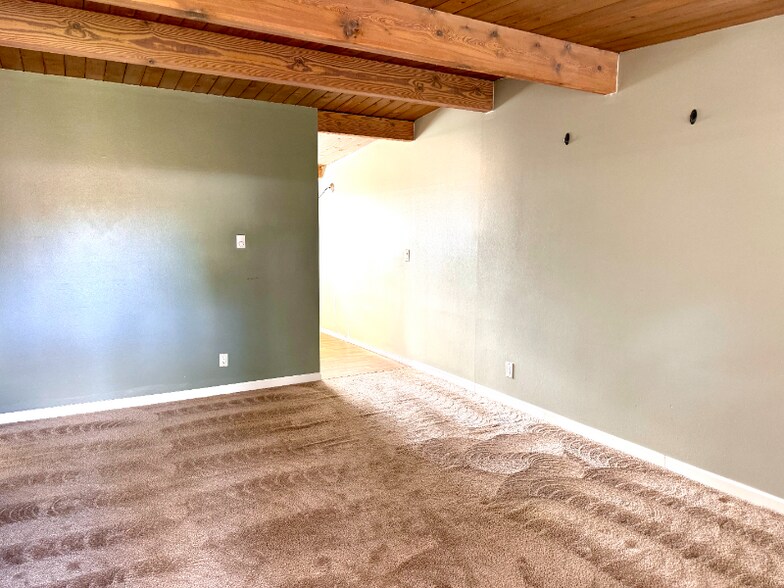 Building Photo - 21521 73rd Pl W