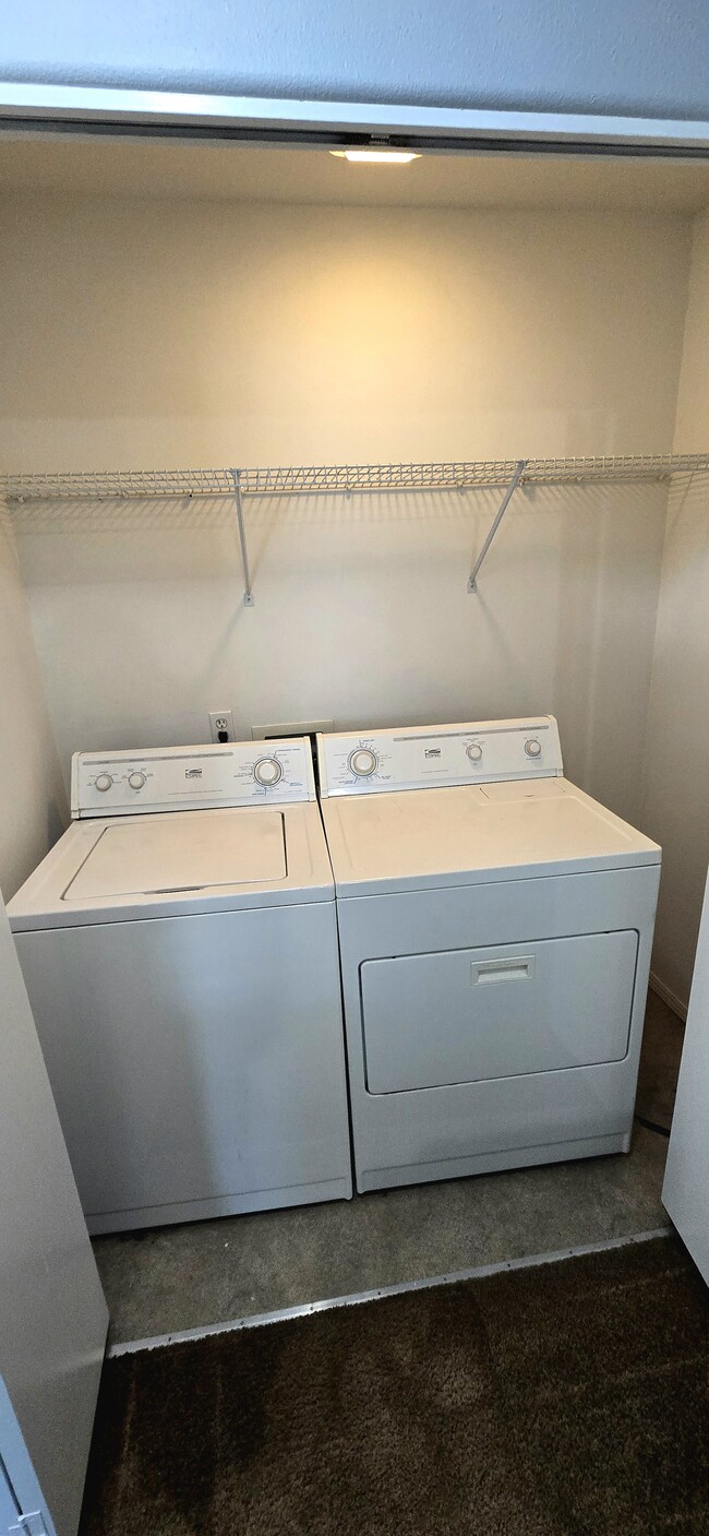 Laundry Closet - 13013 SW Caddy Pl