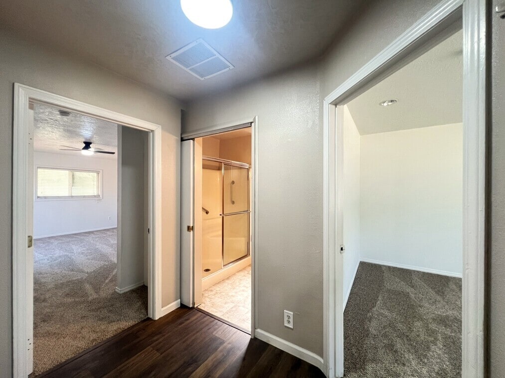 Building Photo - 8725 W Cory Ln