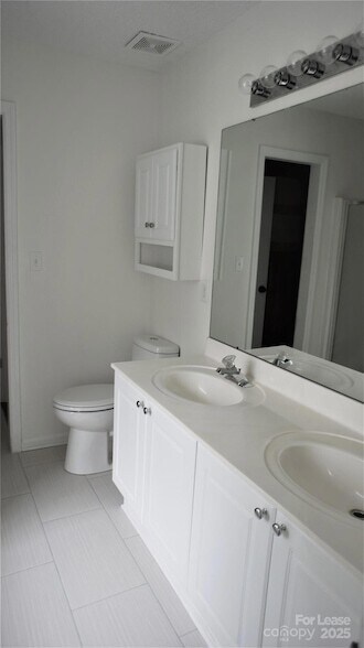 Building Photo - 2309 Ivy Run Dr