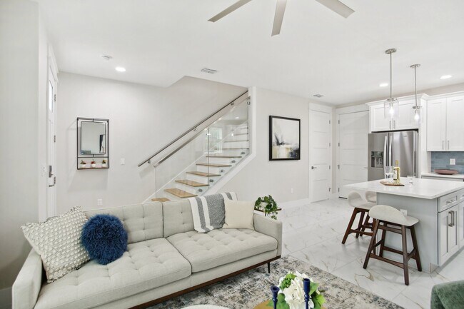 Building Photo - The Domains