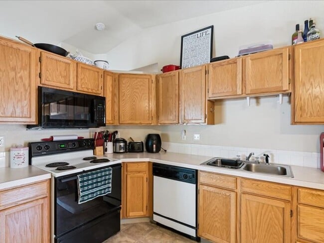Building Photo - Great Home in Fort Collins