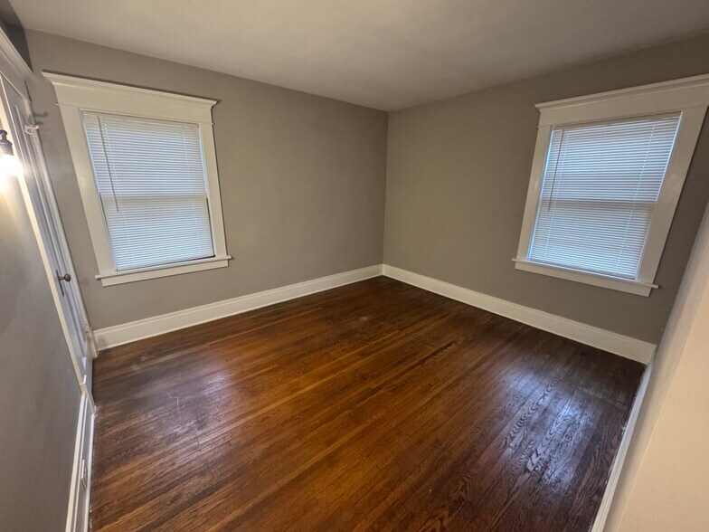 Building Photo - 87 Tacoma Ave