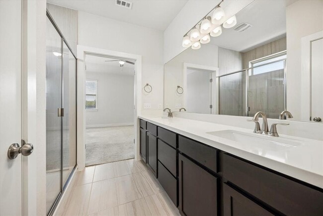 Building Photo - 8503 McKamy Dr