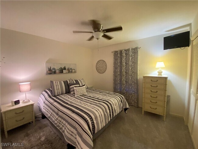 Building Photo - 25398 Golf Lake Cir