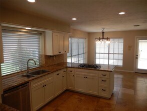 Building Photo - 15214 Park Estates Ln