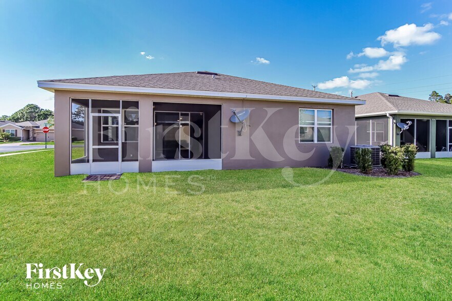 Building Photo - 740 Remington Green Dr SE