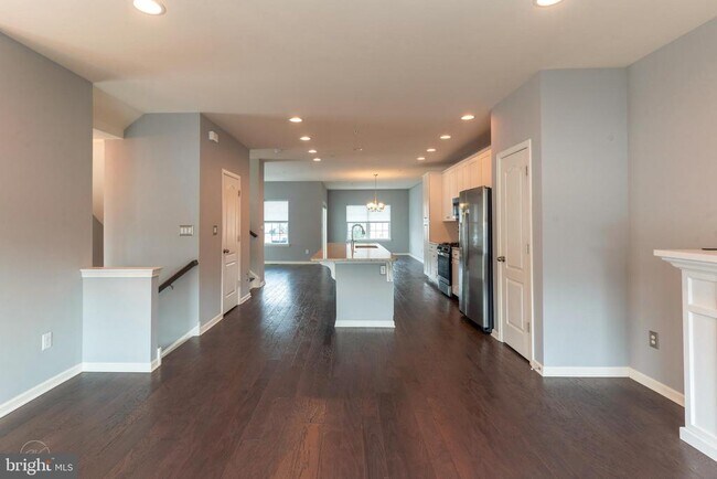 Building Photo - 2305 Maci's Cir