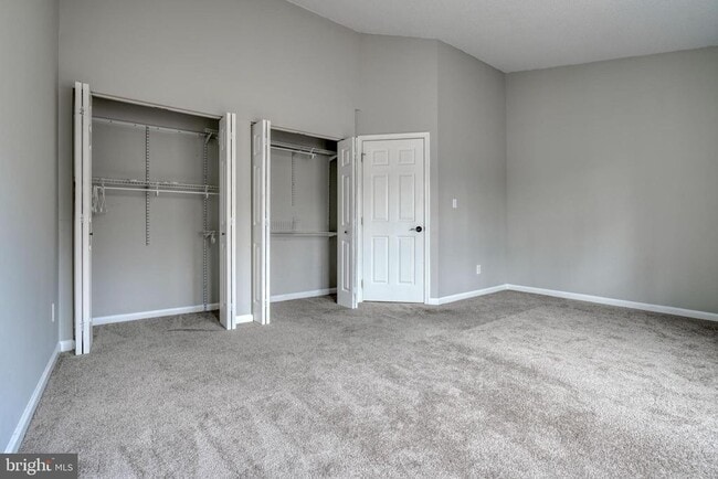 Building Photo - 1453 Golden Rod Ct