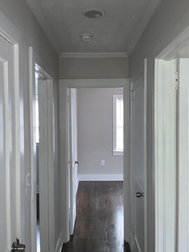 Building Photo - 108 Myrtle Dr