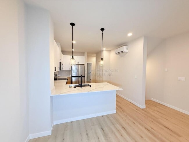 Building Photo - 16111 36th Ave W