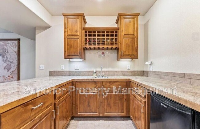 Building Photo - 6846 Hitching Post Ln