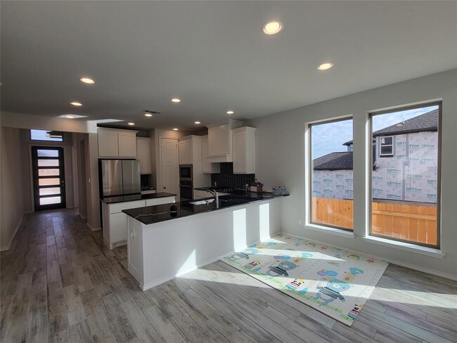 Building Photo - 113 Blf Crk Ln