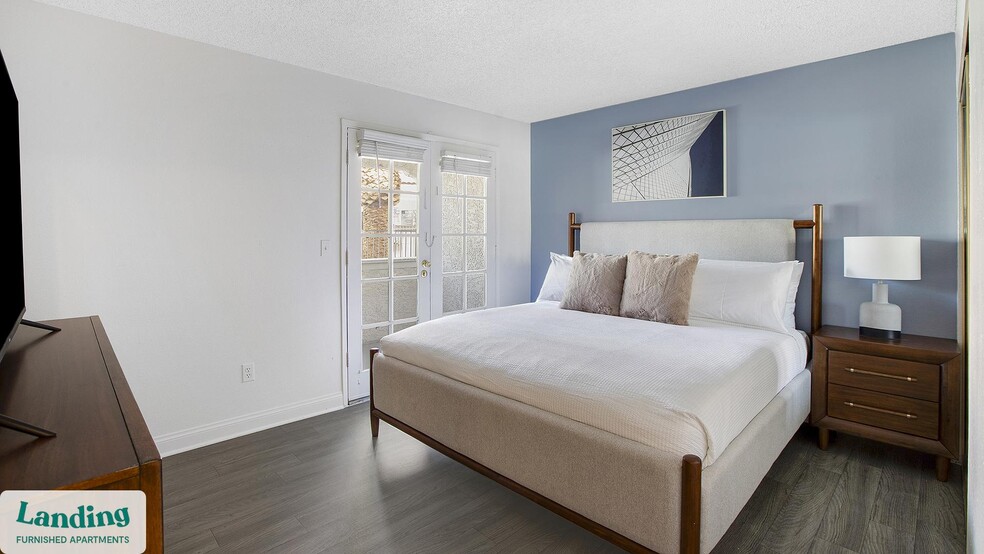 Building Photo - 5272 Tamarus St