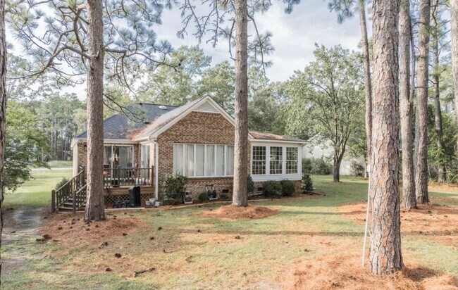 Building Photo - 3x2 Fairfield Harbour Dream Home in Birdland!